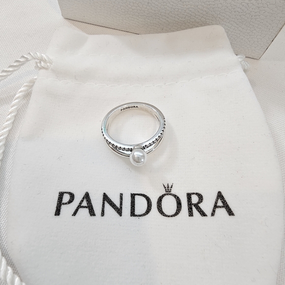 Ring - Picture 2 of 4